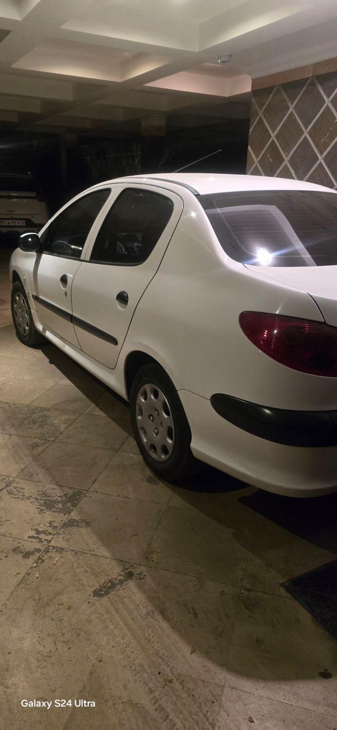 پژو ۲۰۶ صندوق دار v8 - 1399