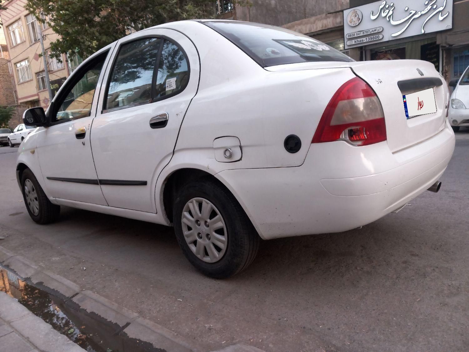 تیبا صندوق دار SX - 1396
