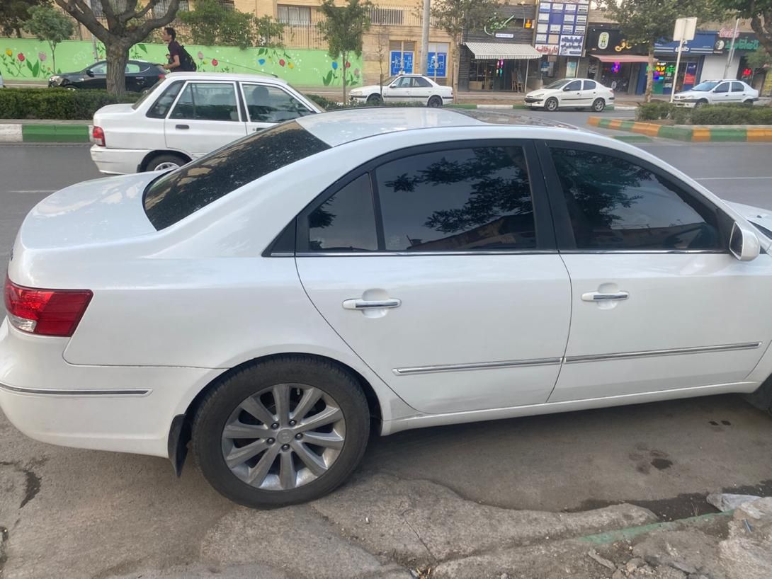 هیوندای سوناتا اتوماتیک NF 2400 - 2009
