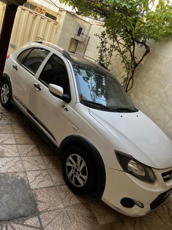 خودرو کوییک، R آگهی ann_19383471