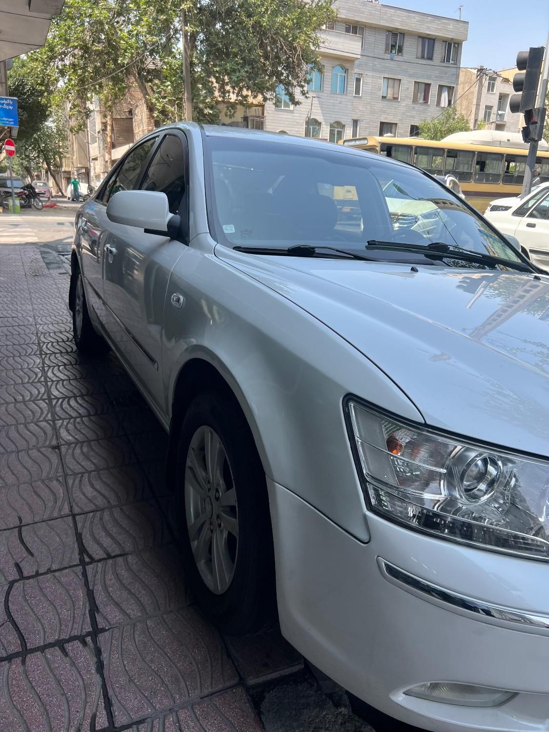 هیوندای سوناتا اتوماتیک NF 2400 - 2009