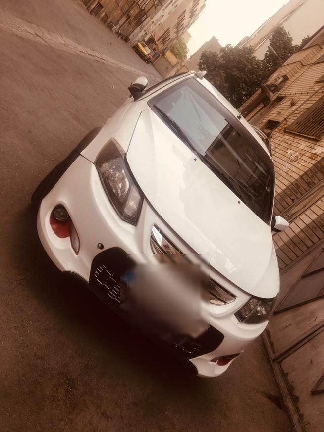 خودرو کوییک، معمولی آگهی ann_19383690