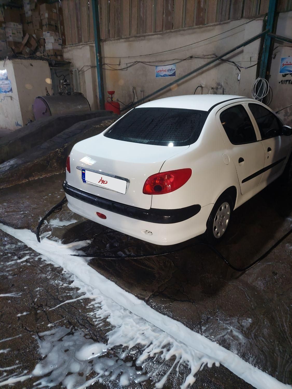 پژو ۲۰۶ صندوق دار v8 - 1394