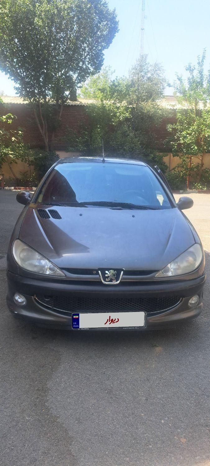 پژو ۲۰۶ صندوق دار v8 - 1386