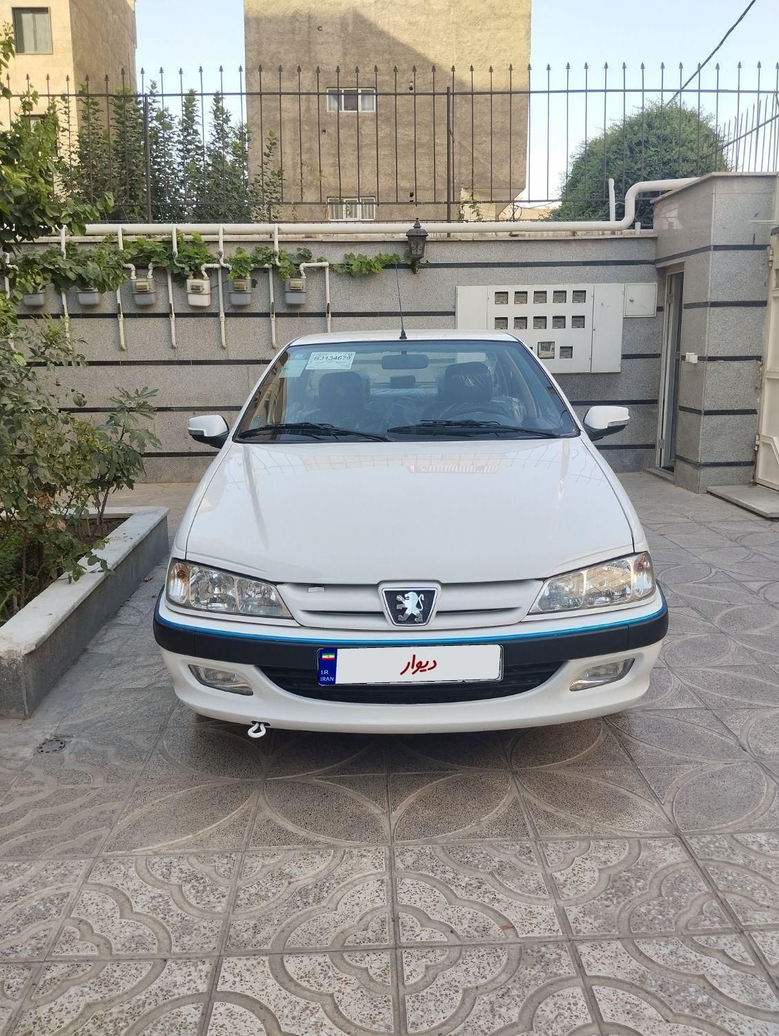 پژو پارس XU7P - 1401