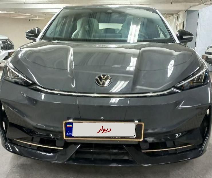 فولکس گلف GTI - 2024