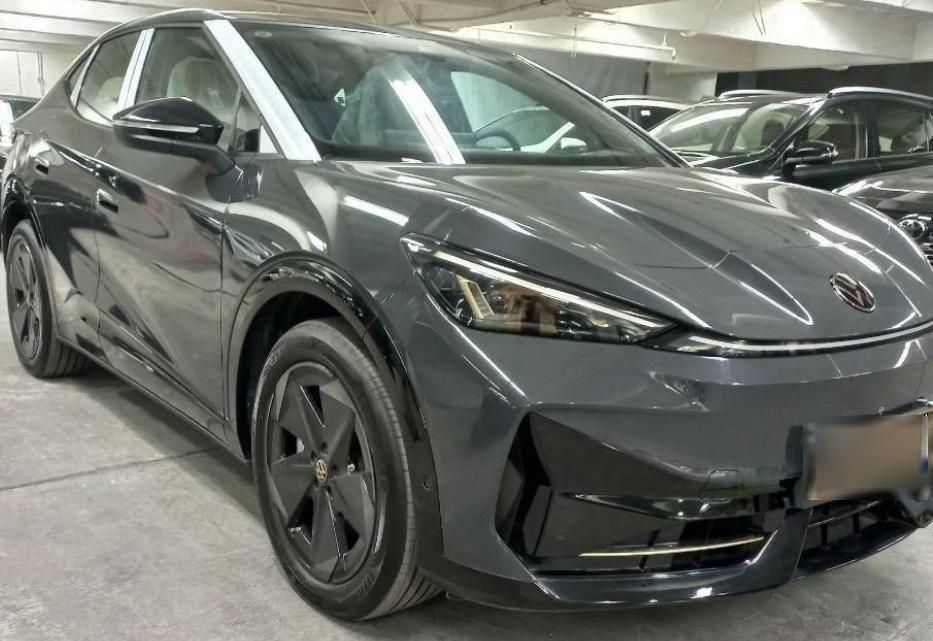 فولکس گلف GTI - 2024