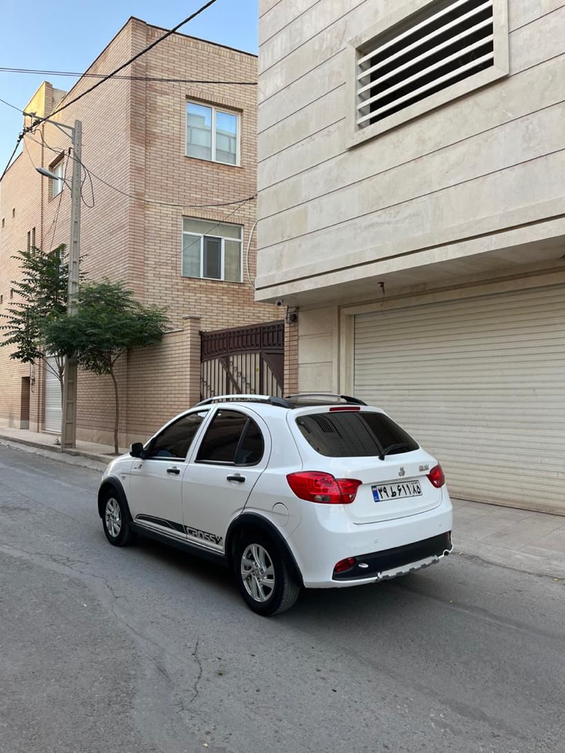 کوییک R دنده‌ای - 1399