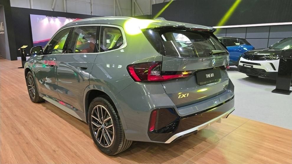 ب ام و X1 25 - 2025