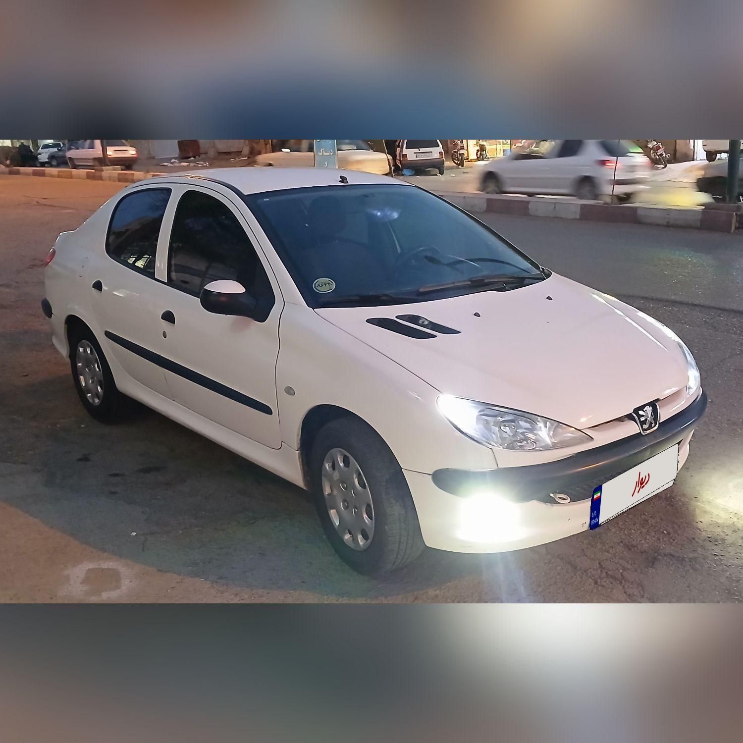 پژو ۲۰۶ صندوق دار v8 - 1395