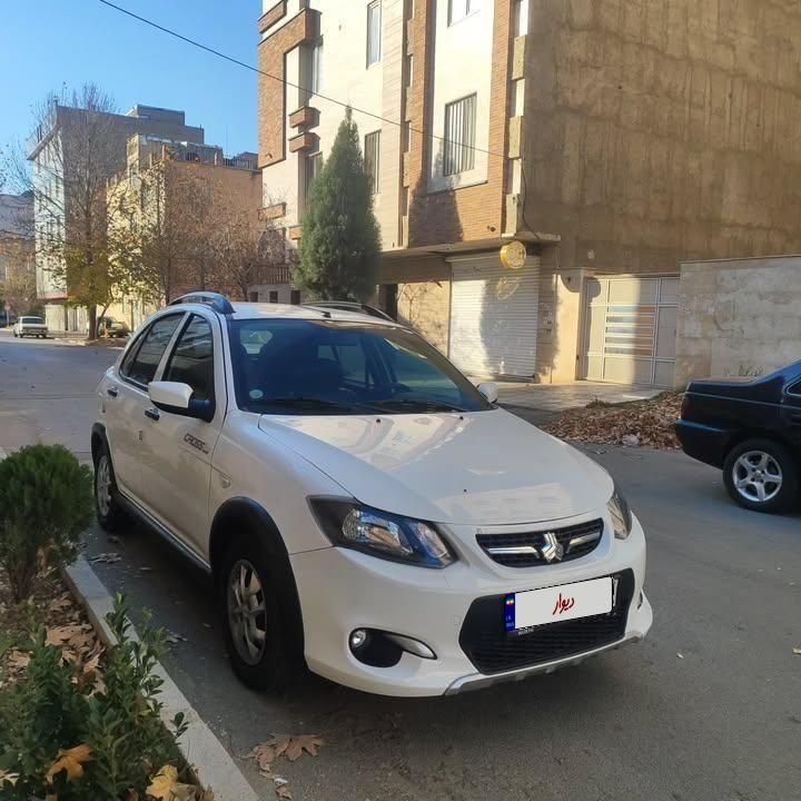 خودرو کوییک، R آگهی ann_19384181