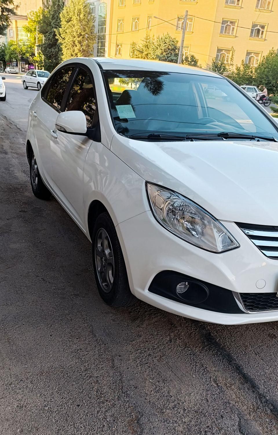 جک J4 اتوماتیک ساده - 1401