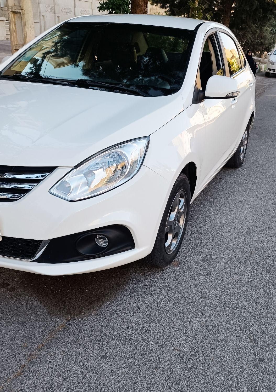 جک J4 اتوماتیک ساده - 1401