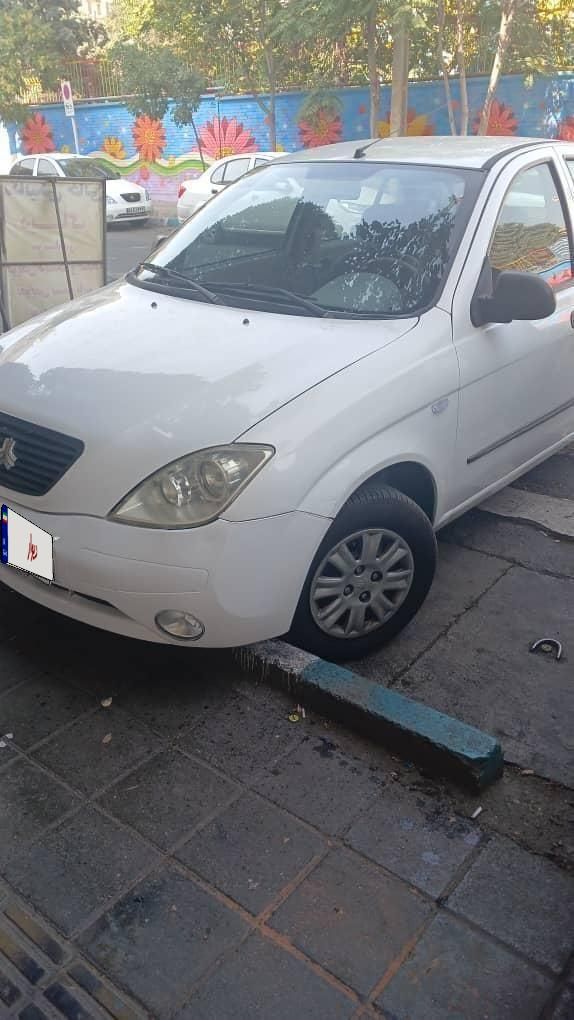 تیبا صندوق دار SX - 1395