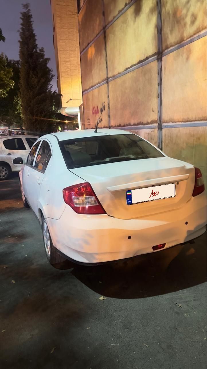 ام وی ام 550 اتوماتیک - 1394