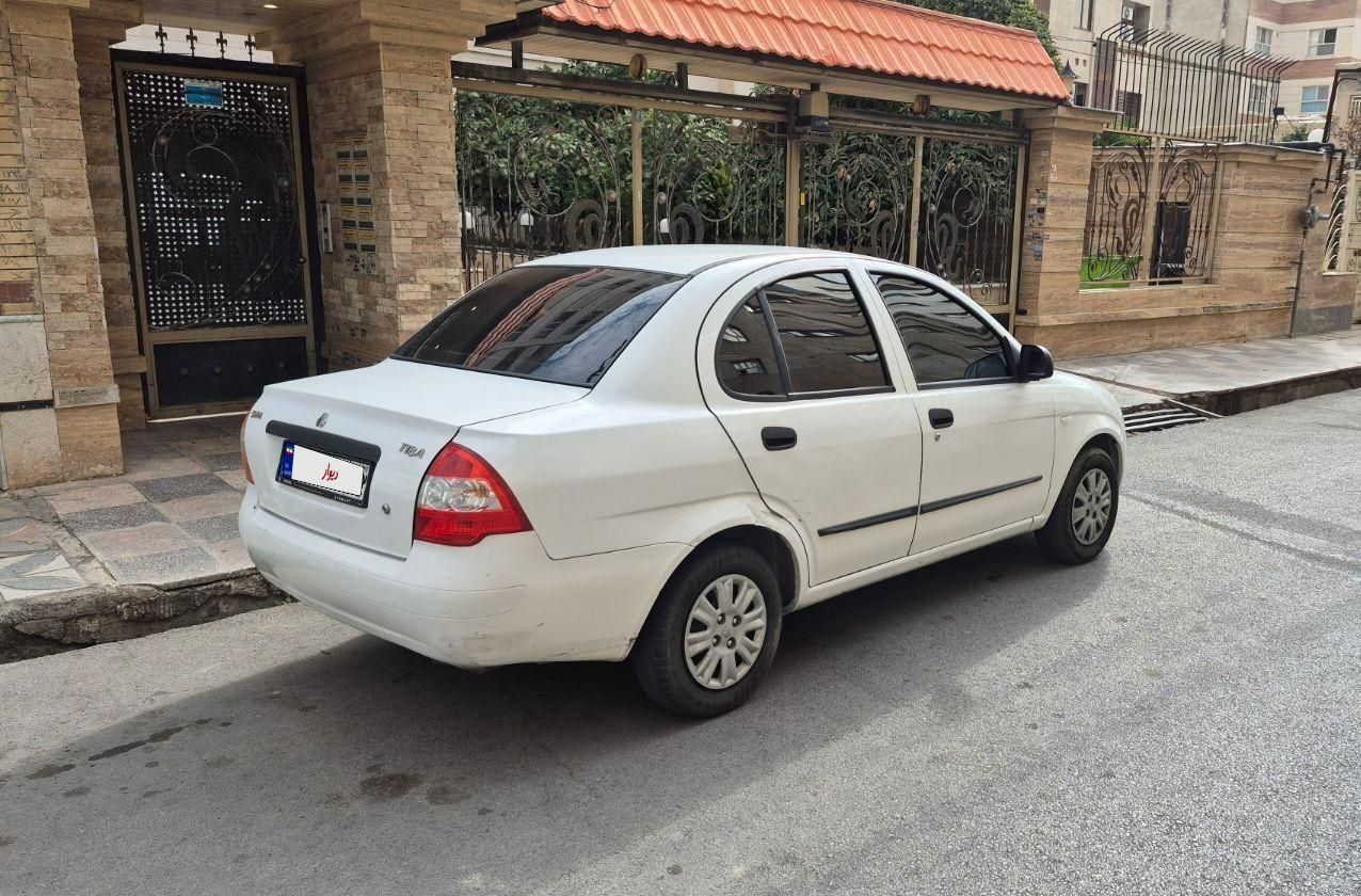 تیبا صندوق دار SX - 1396