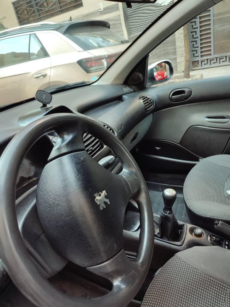 پژو ۲۰۶ صندوق دار v8 - 1395
