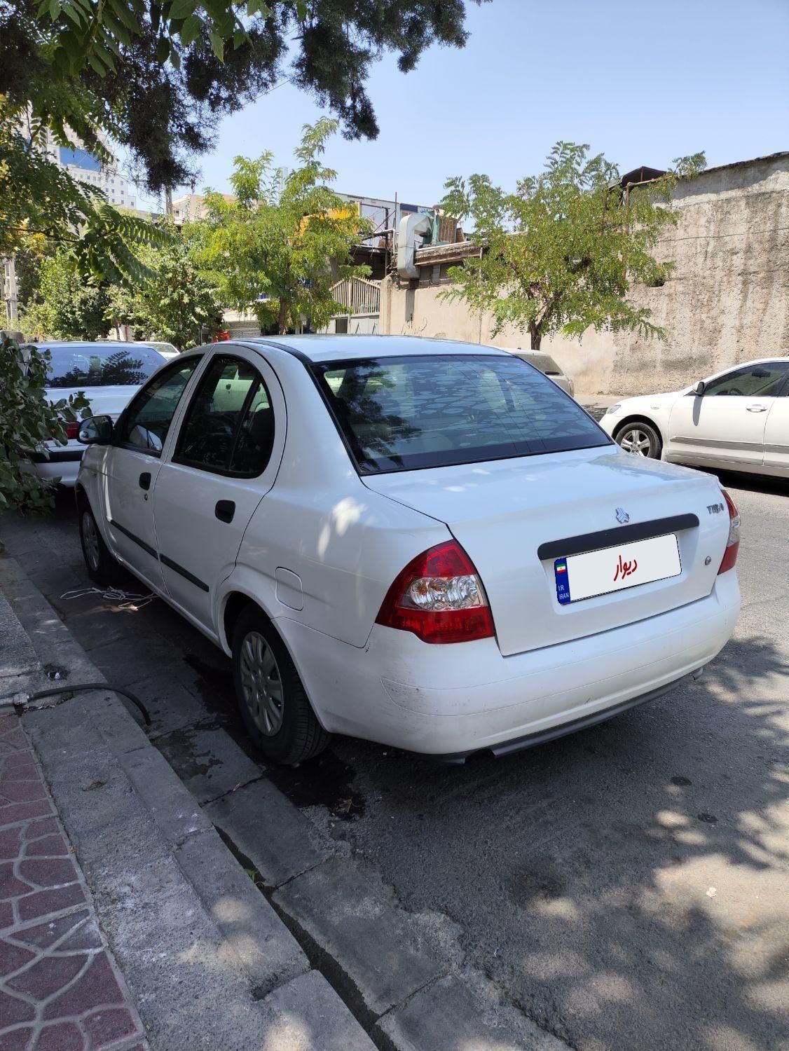 تیبا صندوق دار SX - 1399