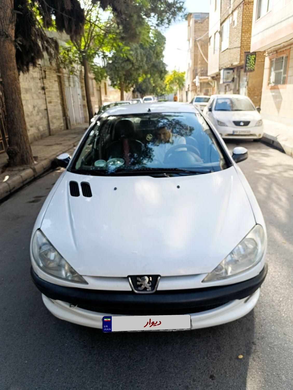 پژو ۲۰۶ صندوق دار v2 - 1391