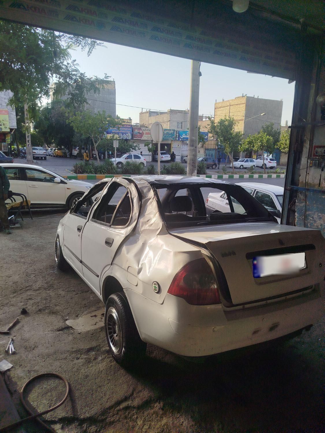 تیبا صندوق دار SX - 1395