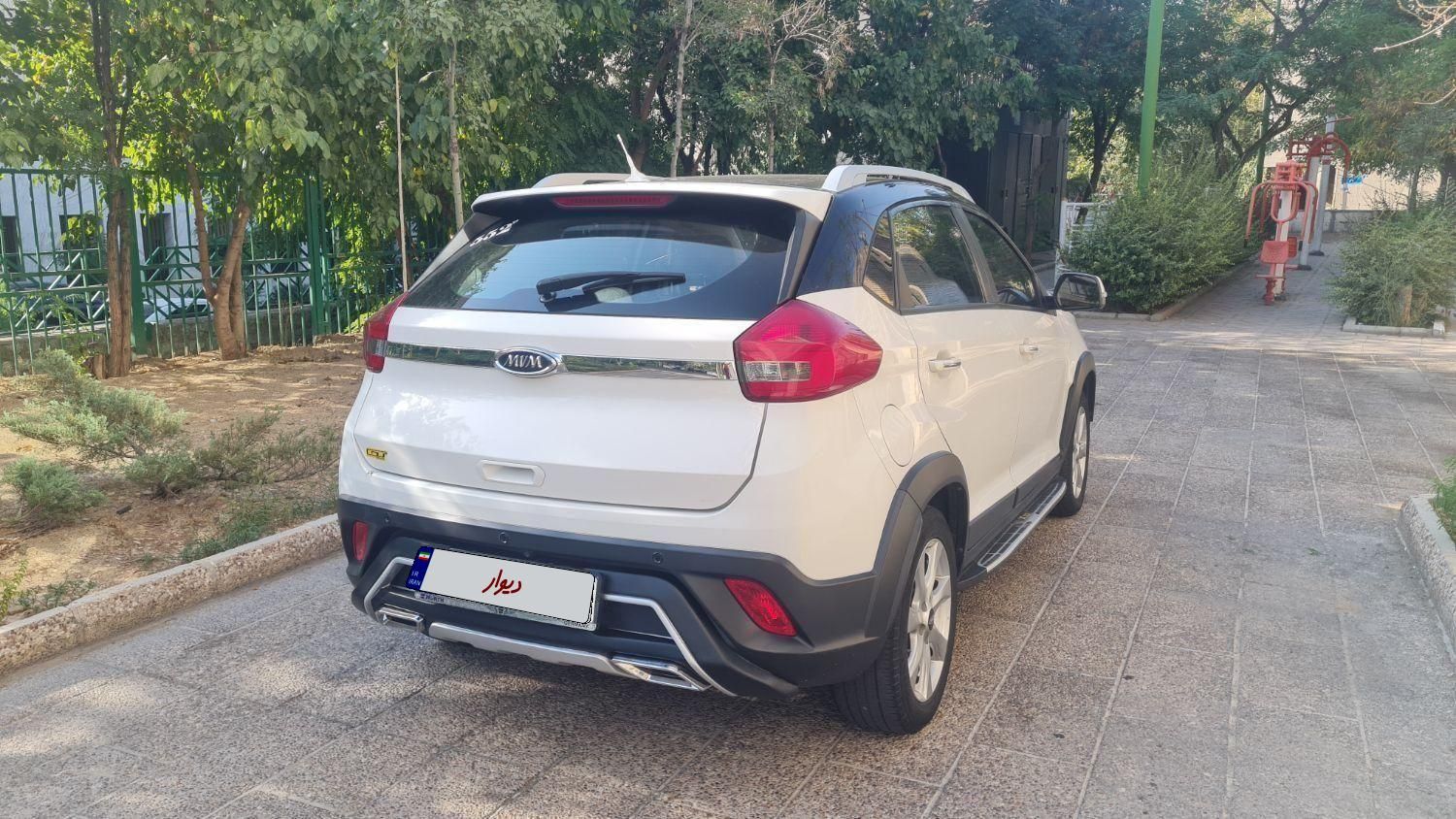 ام وی ام X22 دنده ای اسپرت لاکچری - 1400