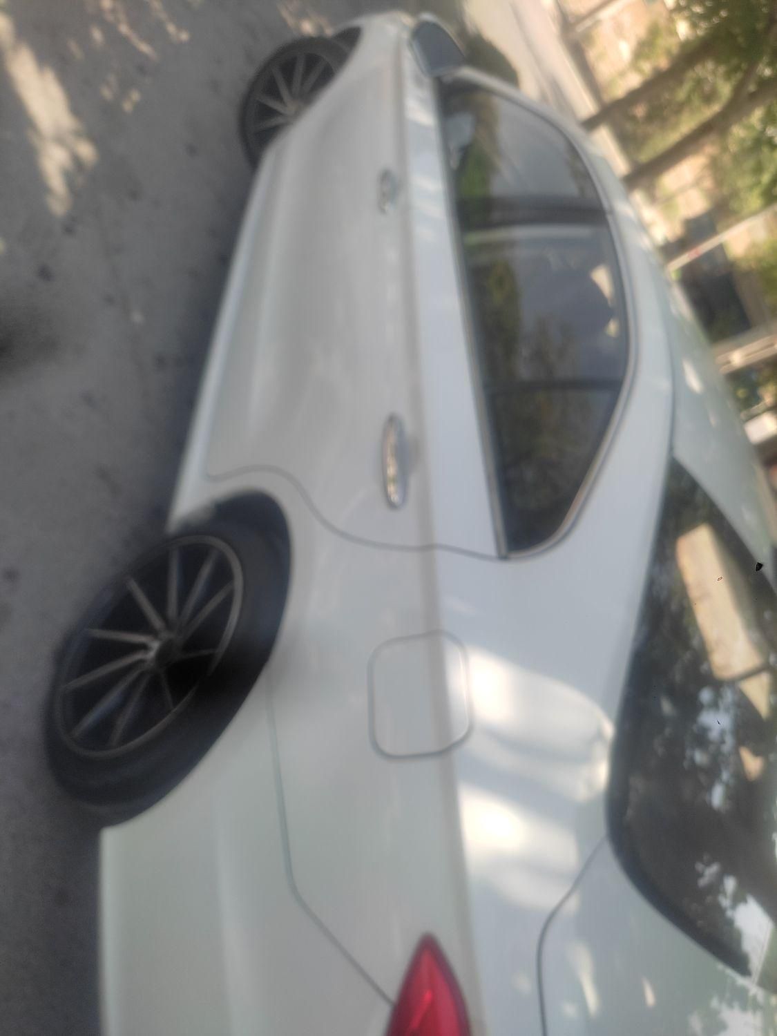 لیفان 820 اتوماتیک - 1395