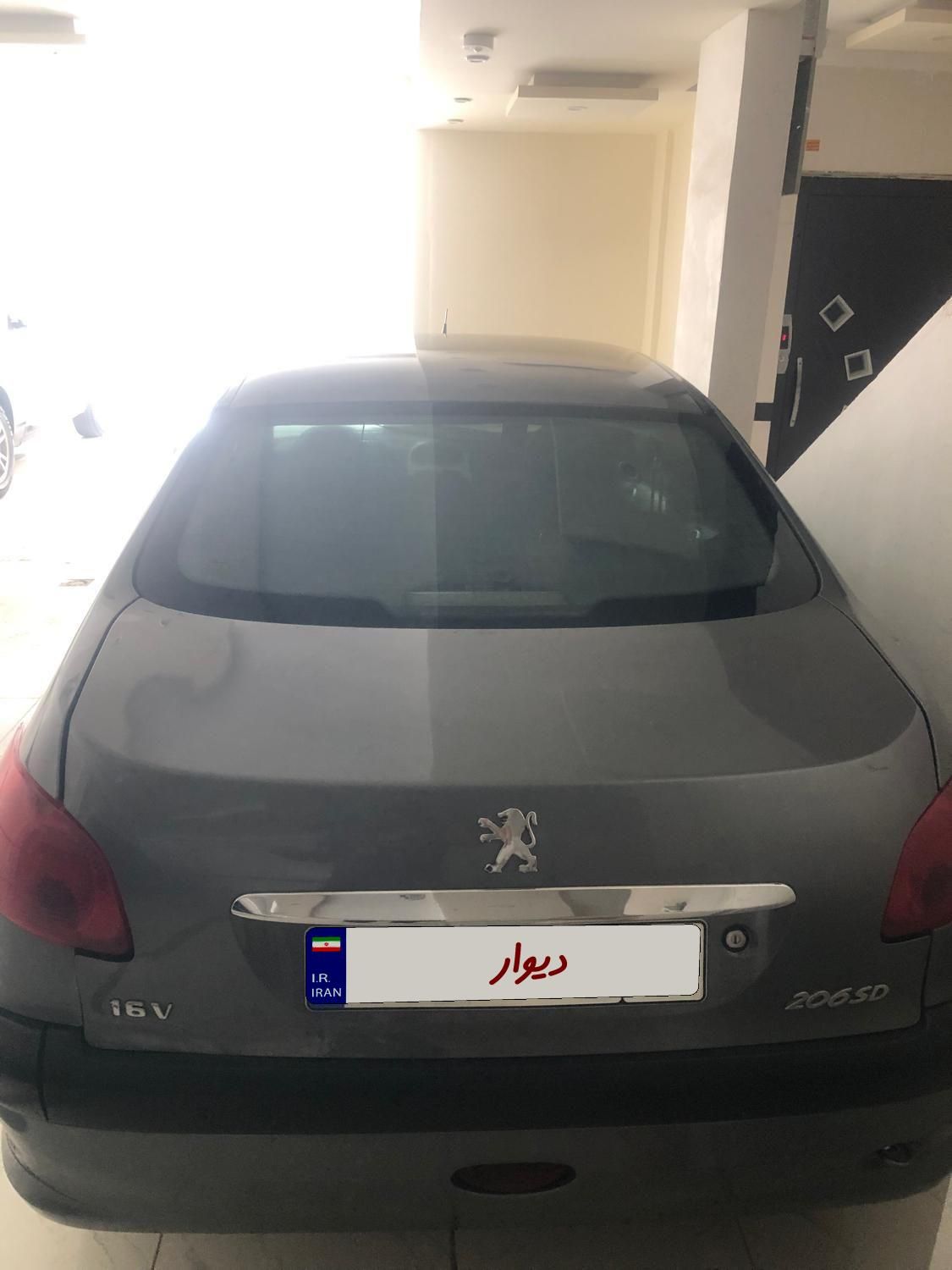 پژو ۲۰۶ صندوق دار v20 - 1386