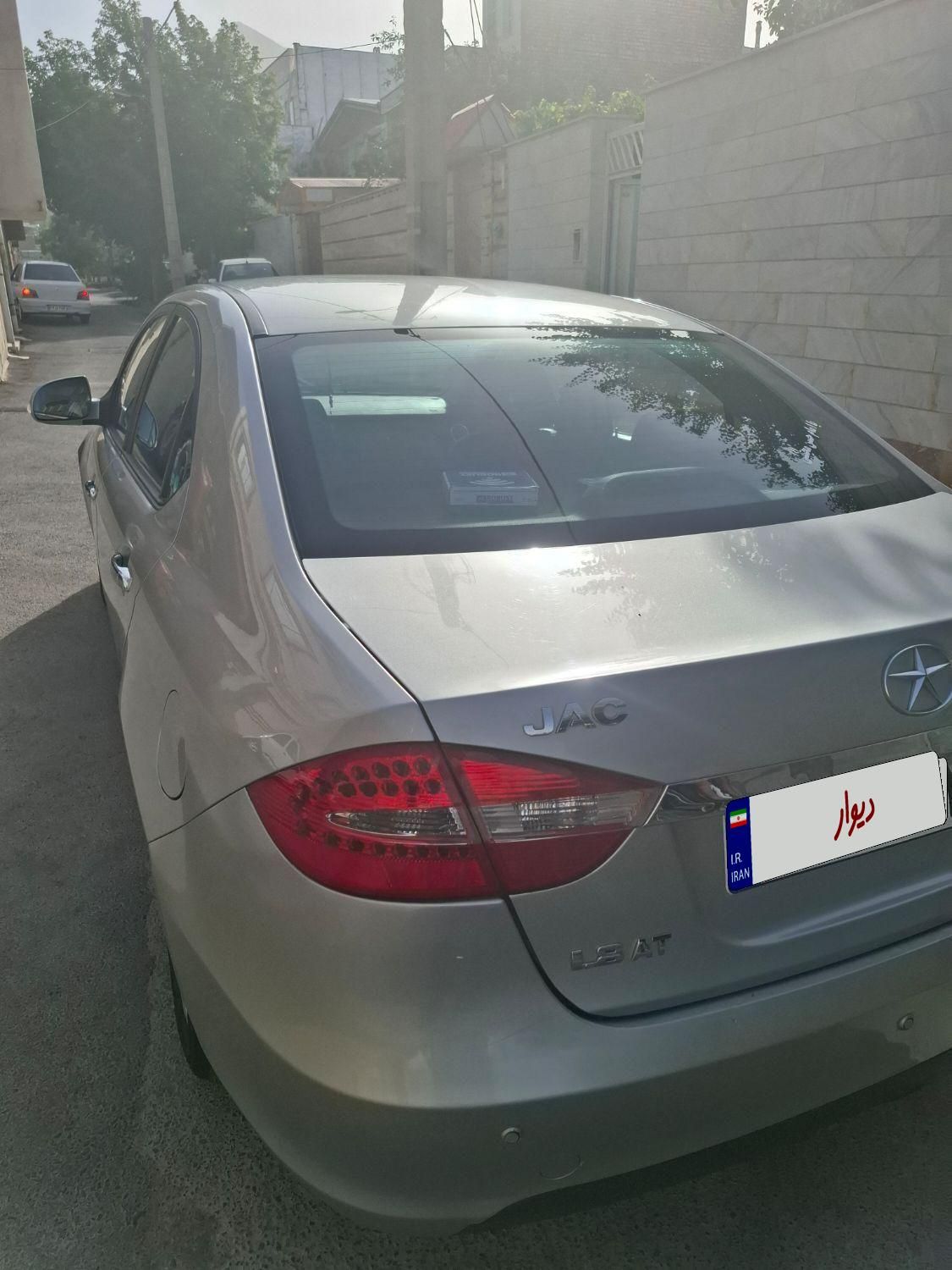جک J5 اتوماتیک - 1394