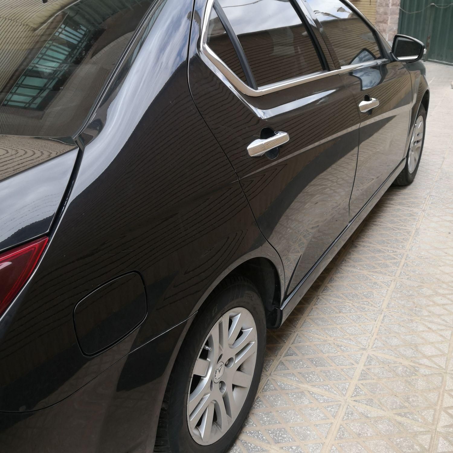 خودرو دنا، پلاس آگهی ann_19384960