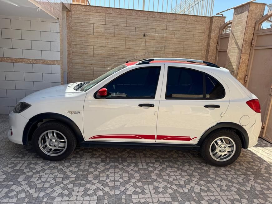 خودرو کوییک، R آگهی ann_19384967