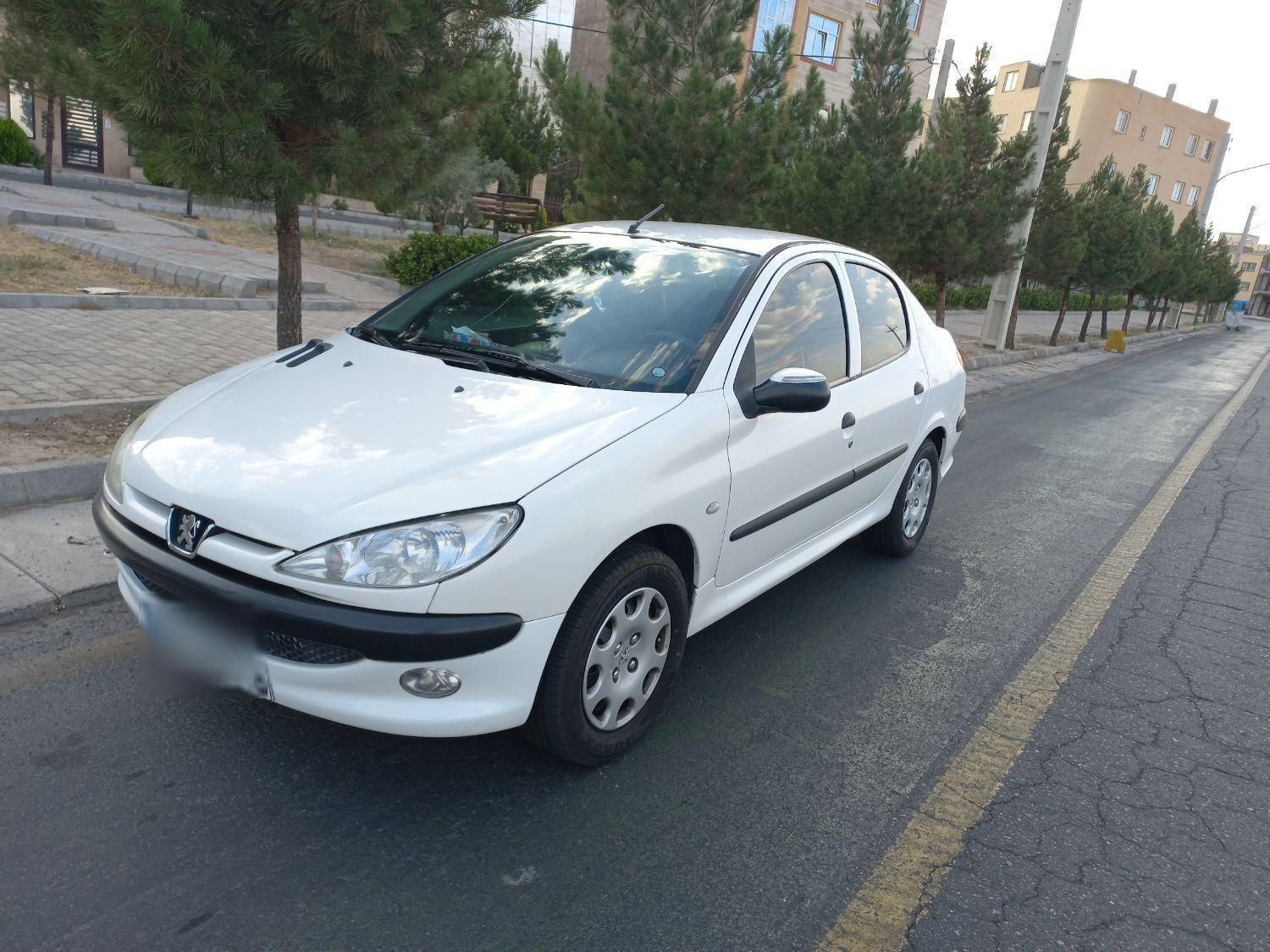 پژو ۲۰۶ صندوق دار v8 - 1387