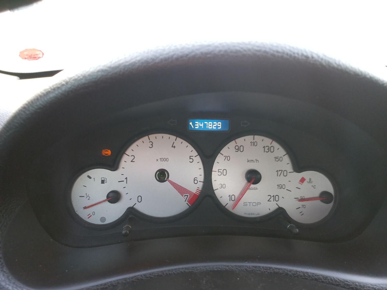 پژو ۲۰۶ صندوق دار v8 - 1387