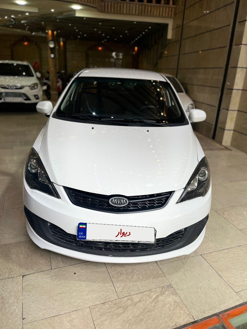 ام وی ام 315 صندوقدار اسپرت دنده‌ای - 1395