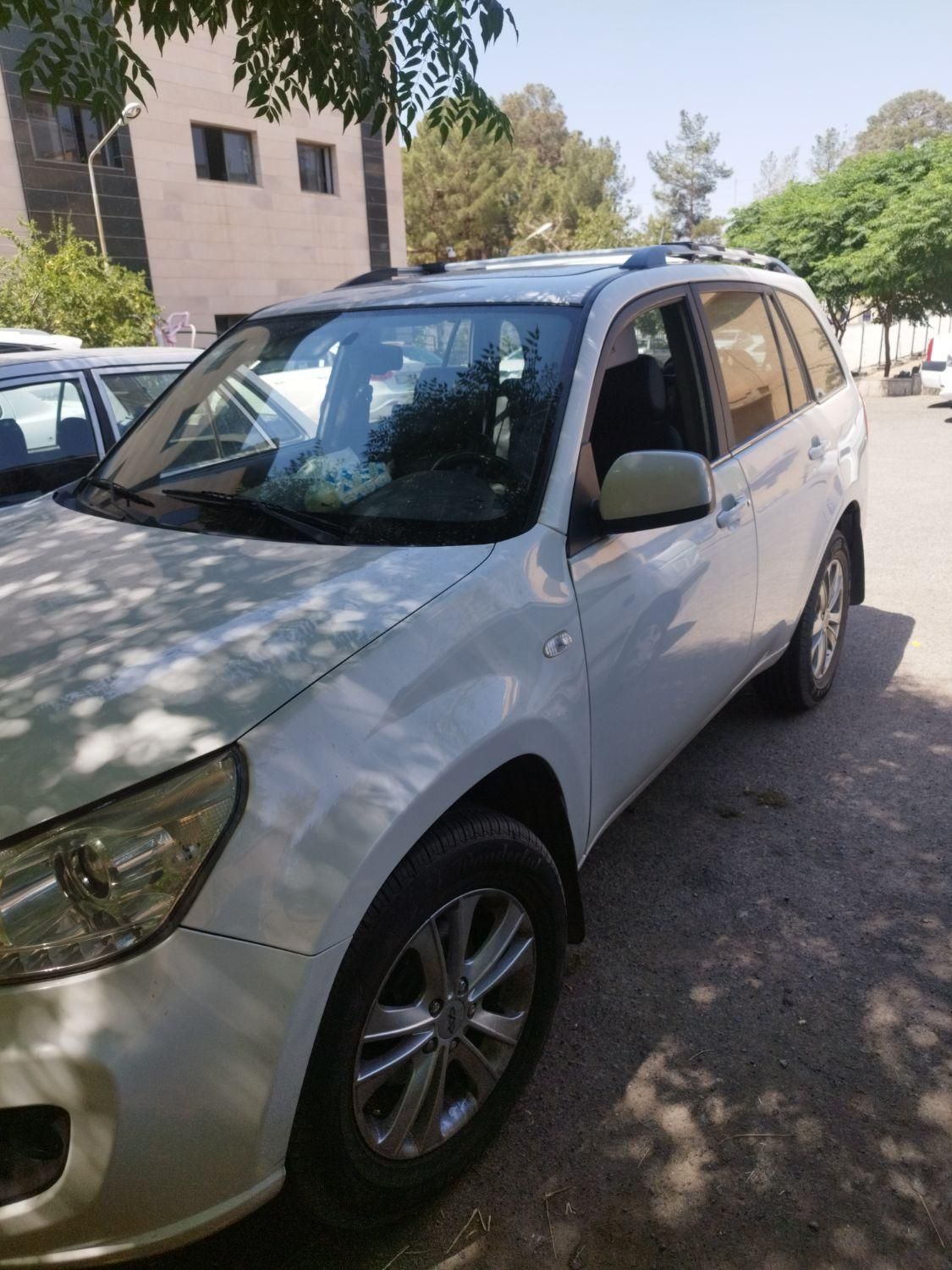 خودرو ام وی ام، X33 آگهی ann_19385890