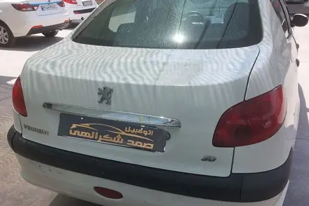 پژو ۲۰۶ صندوق دار v8 - 1393