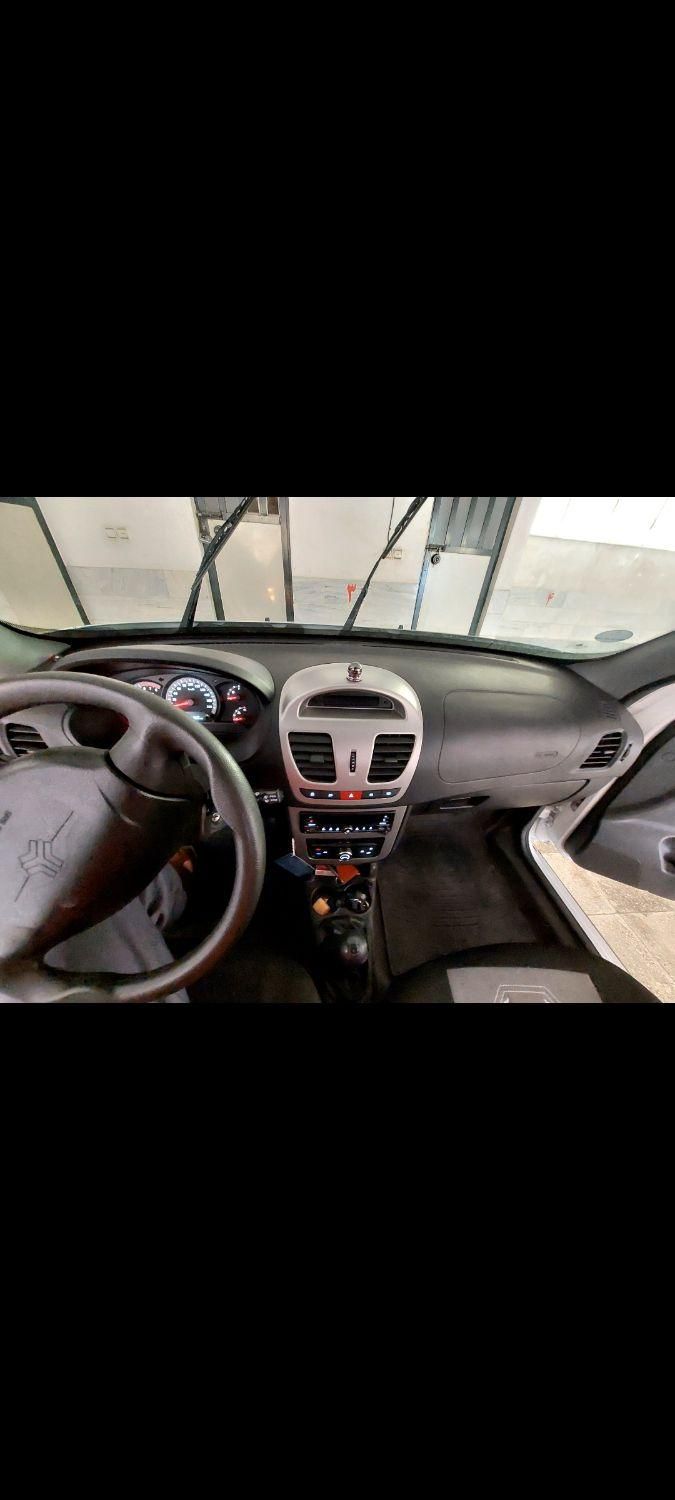 کوییک R دنده‌ای - 1401