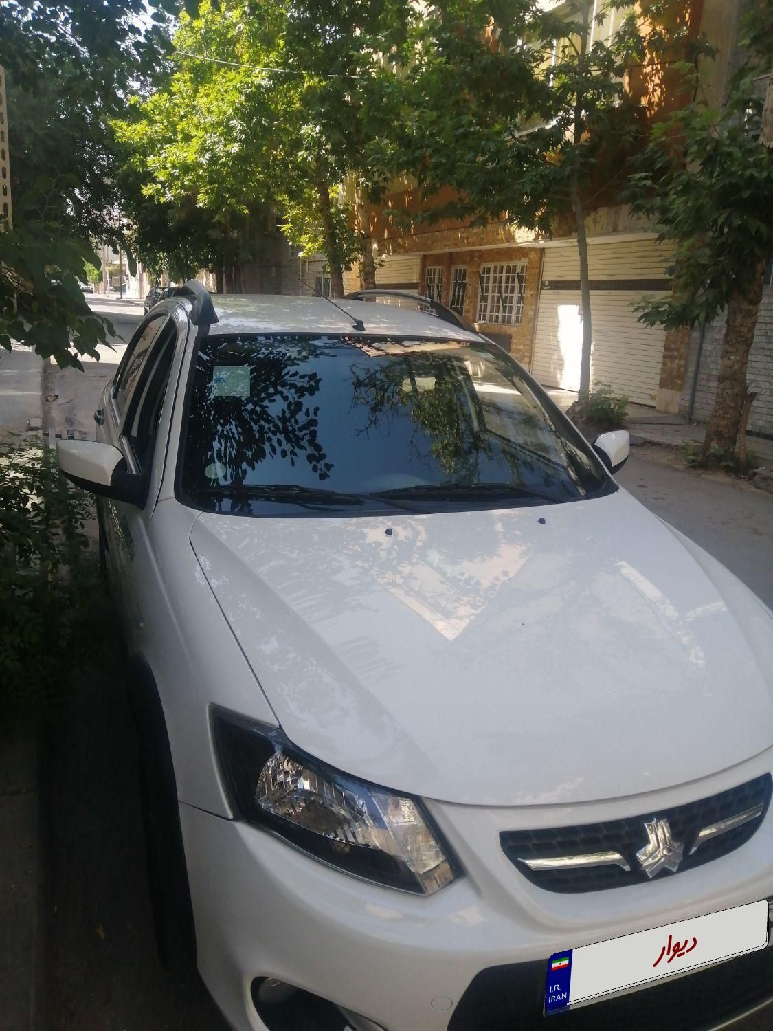 خودرو کوییک، معمولی آگهی ann_19386415