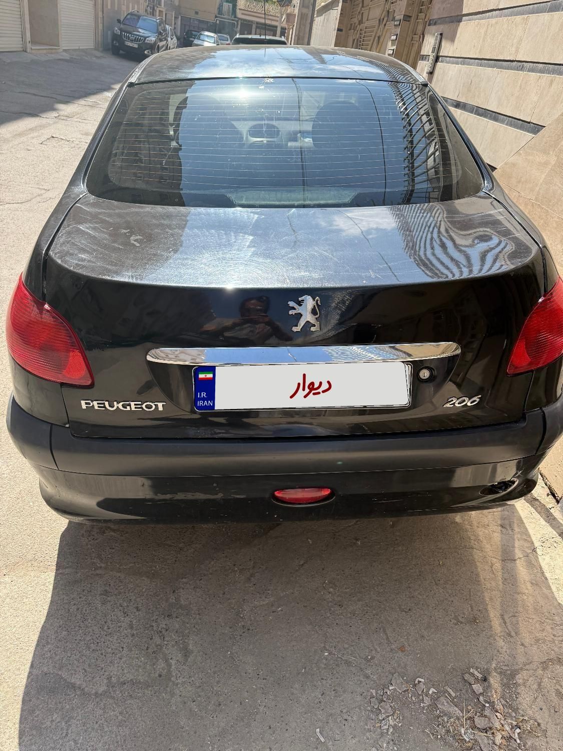 پژو ۲۰۶ صندوق دار v8 - 1390