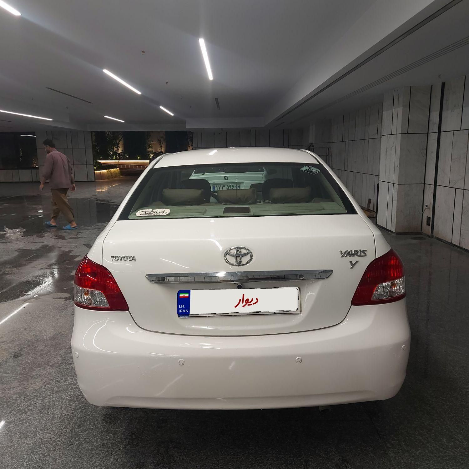 تویوتا یاریس XP150 آپشنال - 2010