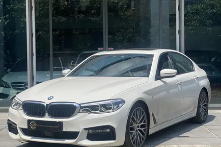 خودرو ب ام و، سری 5 آگهی ann_19386604