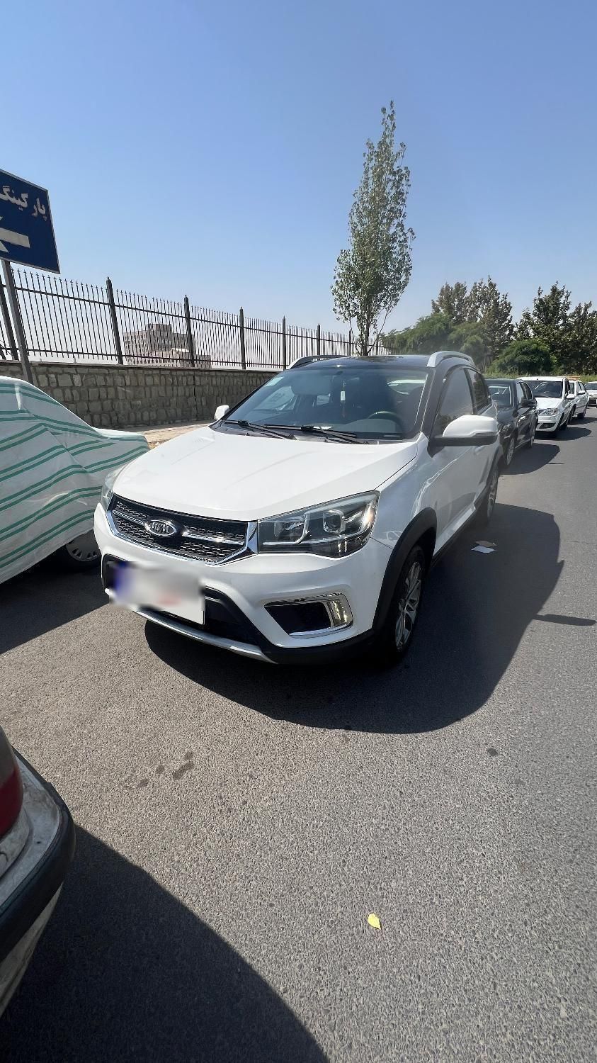 ام وی ام X22 دنده ای اسپرت اکسلنت - 1396