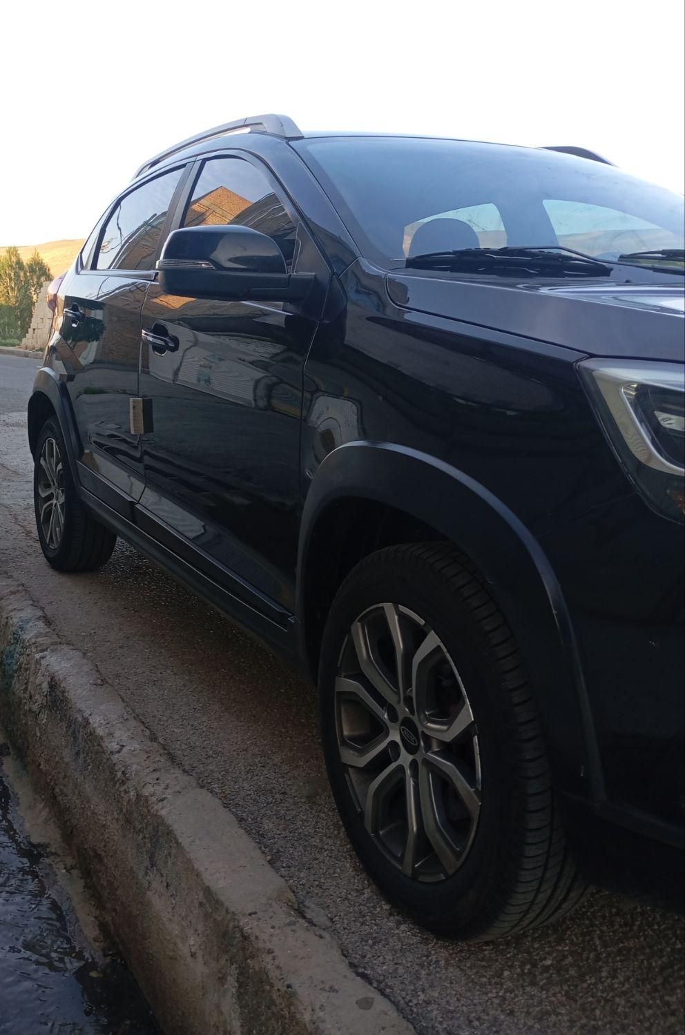 خودرو ام وی ام، X22 آگهی ann_19386864