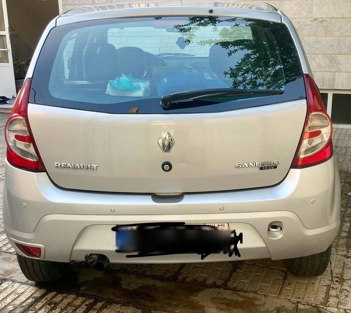 رنو ساندرو دنده ای - 1395