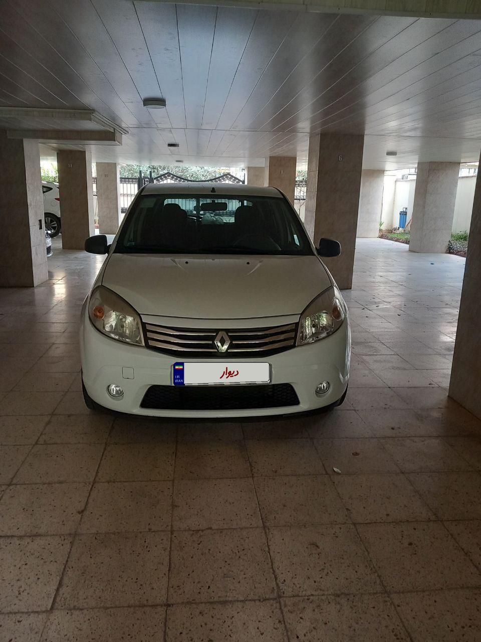 خودرو رنو، ساندرو آگهی ann_19387036