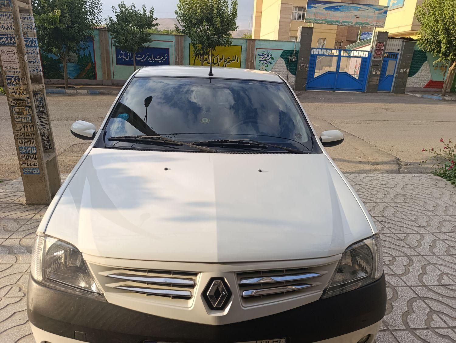 رنو تندر 90 E1 - 1389