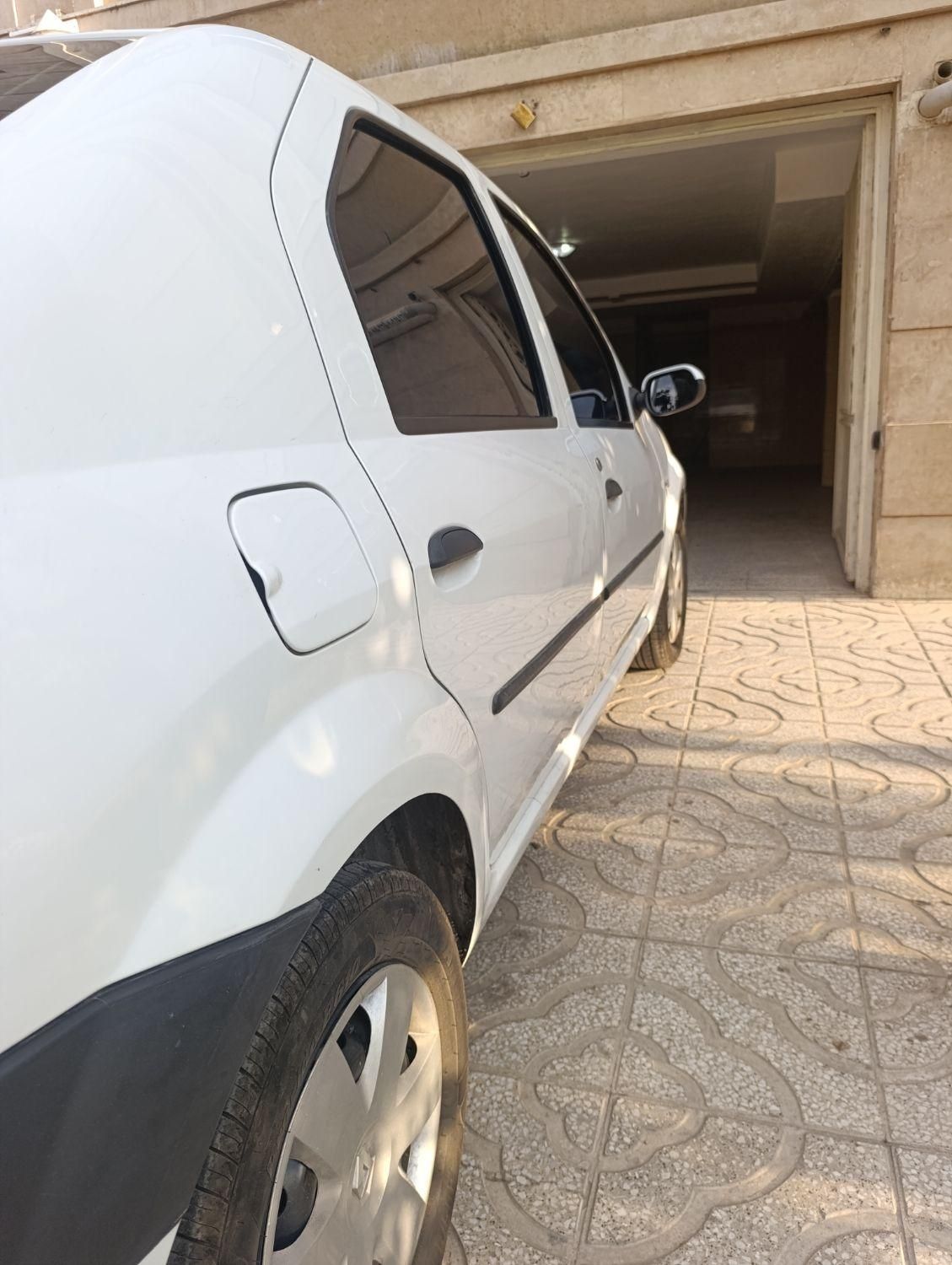 رنو تندر 90 E1 - 1389