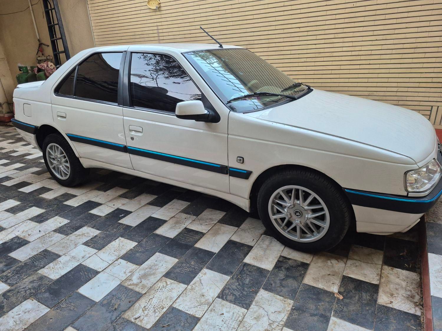 پژو 405 GLX - 1389