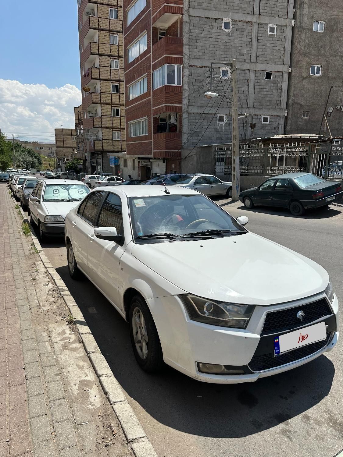 خودرو دنا، معمولی آگهی ann_19387275