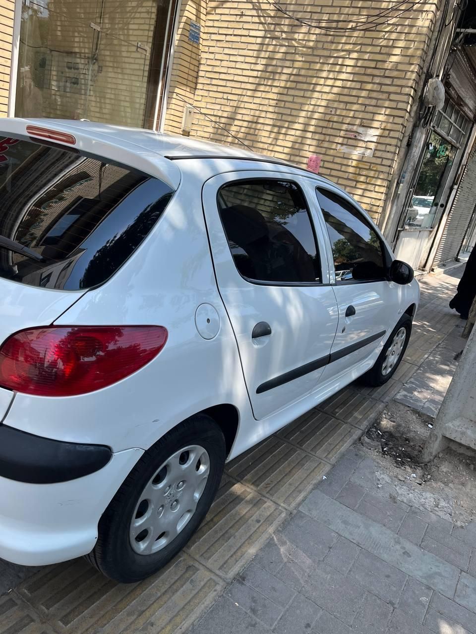 پژو 206 تیپ 3 - 1400