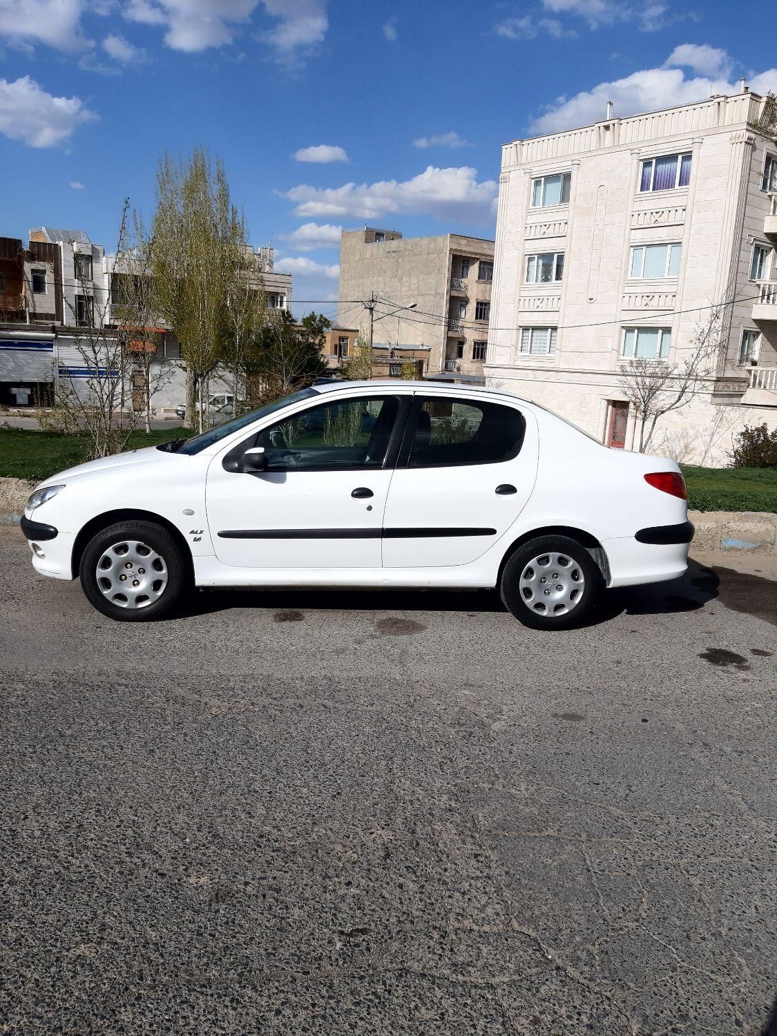 پژو ۲۰۶ صندوق دار v9 - 1390